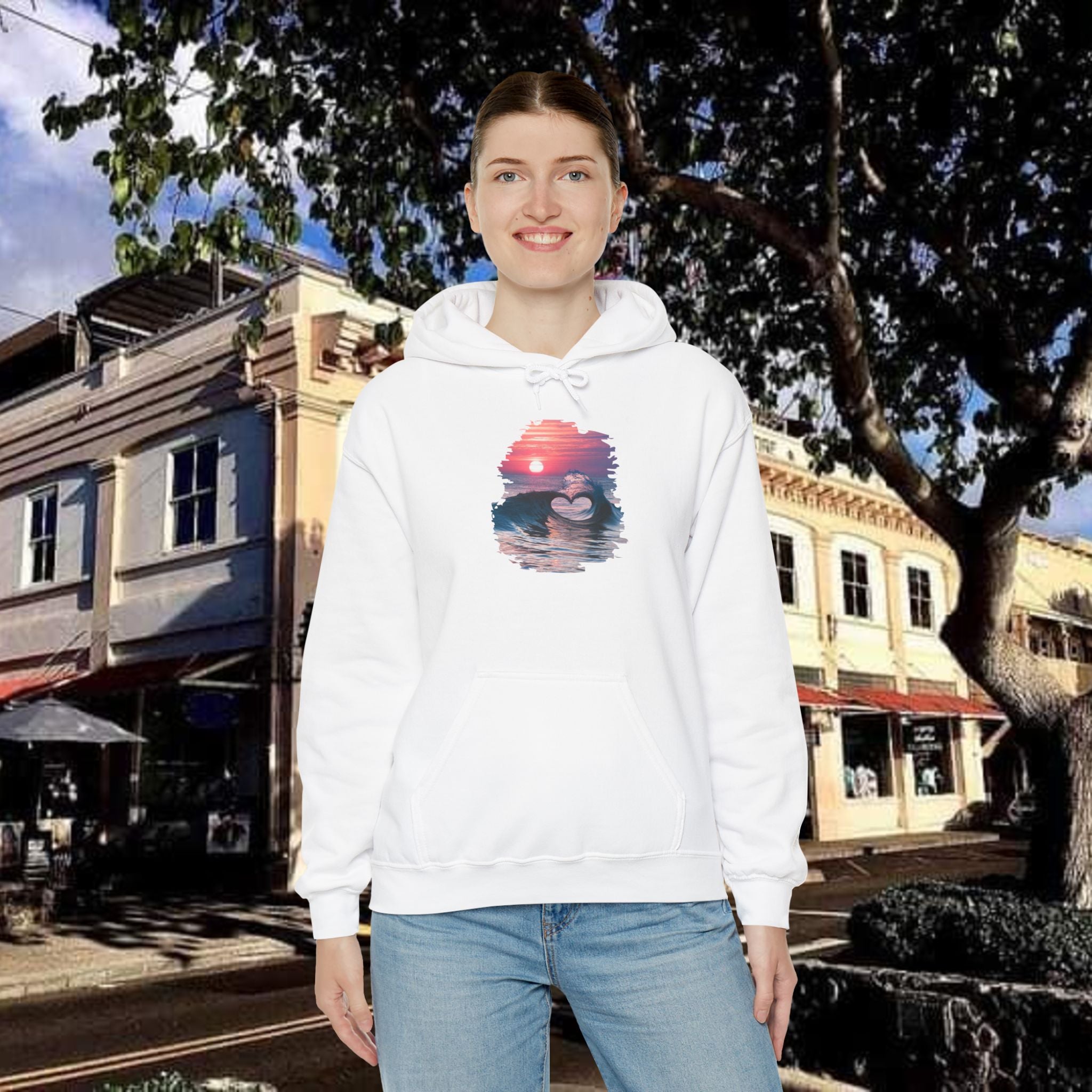 Lahaina Hooded Sweatshirt Heavy Blend Unisex